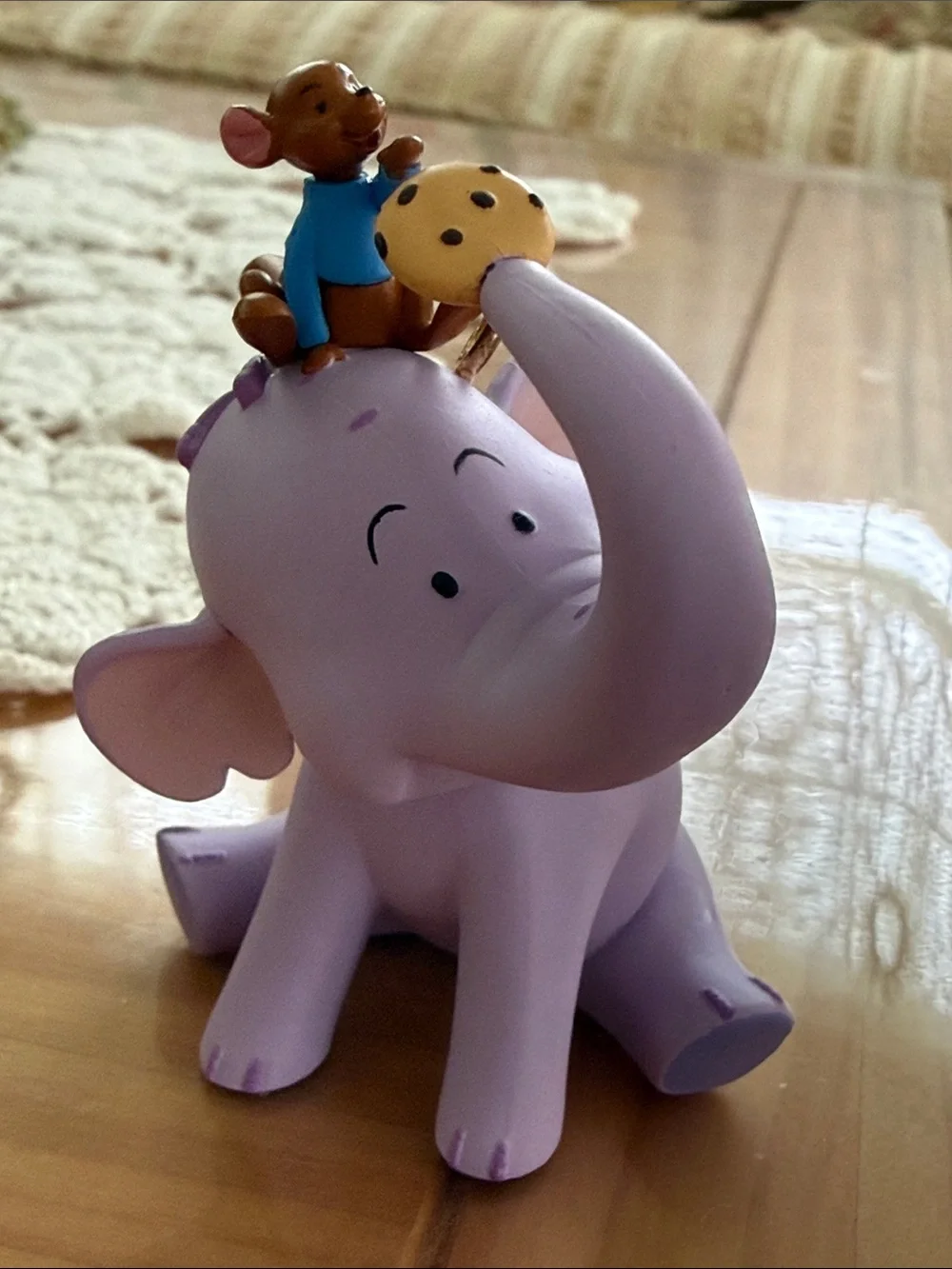 Hallmark 2005 Disney Ornament UNLIKELY FRIENDS Heffalump Roo Winnie The Pooh